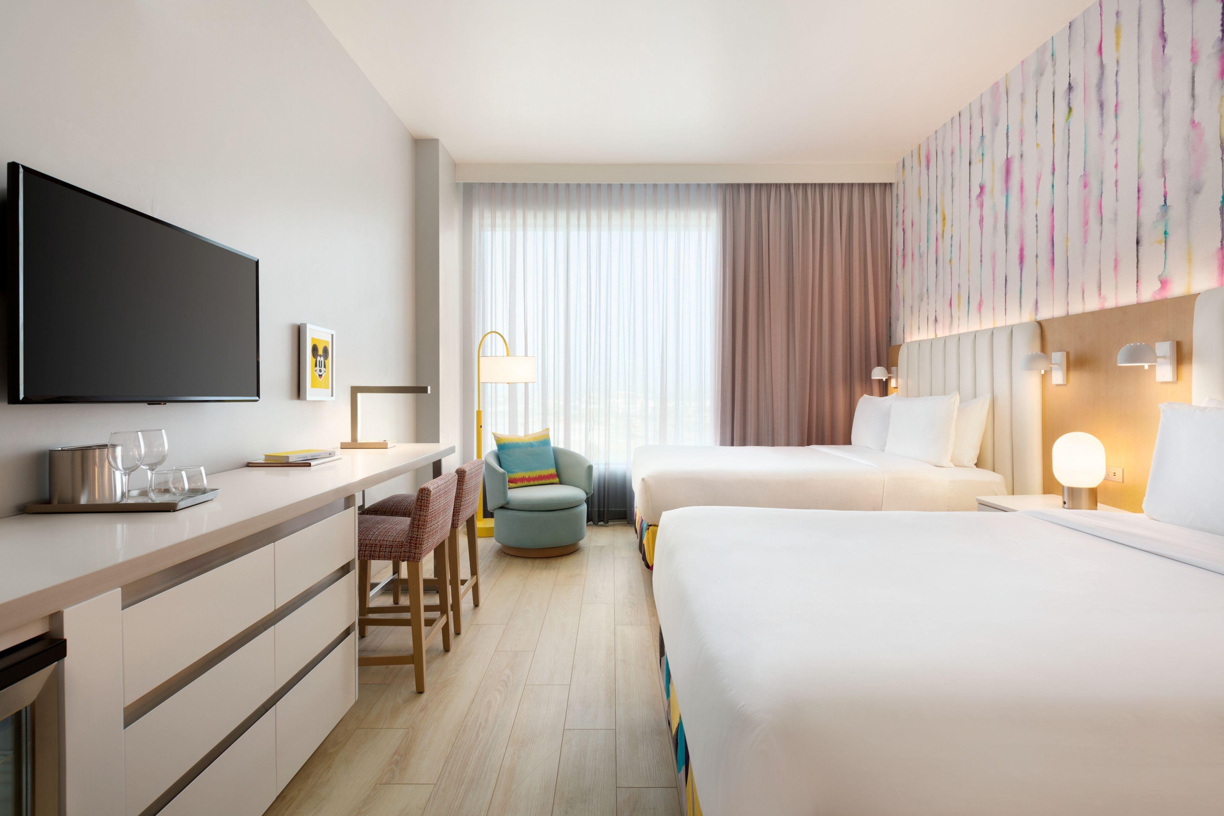 래디슨 블루 애너하임 호텔 외부 사진 A typical room at the Hilton Garden Inn